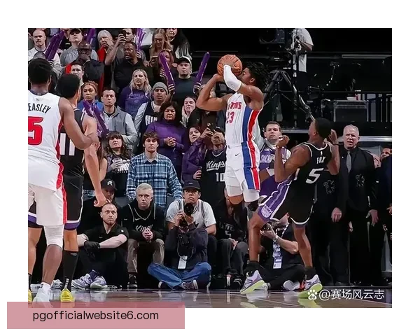 全明星赛场激烈对决 NBA投篮大赛亮点纷呈 技巧与力量的完美碰撞