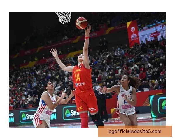 布尔日女篮力克里尔女篮三分险胜赛况回顾 布尔日女篮力克里尔女篮三分险胜赛况回顾